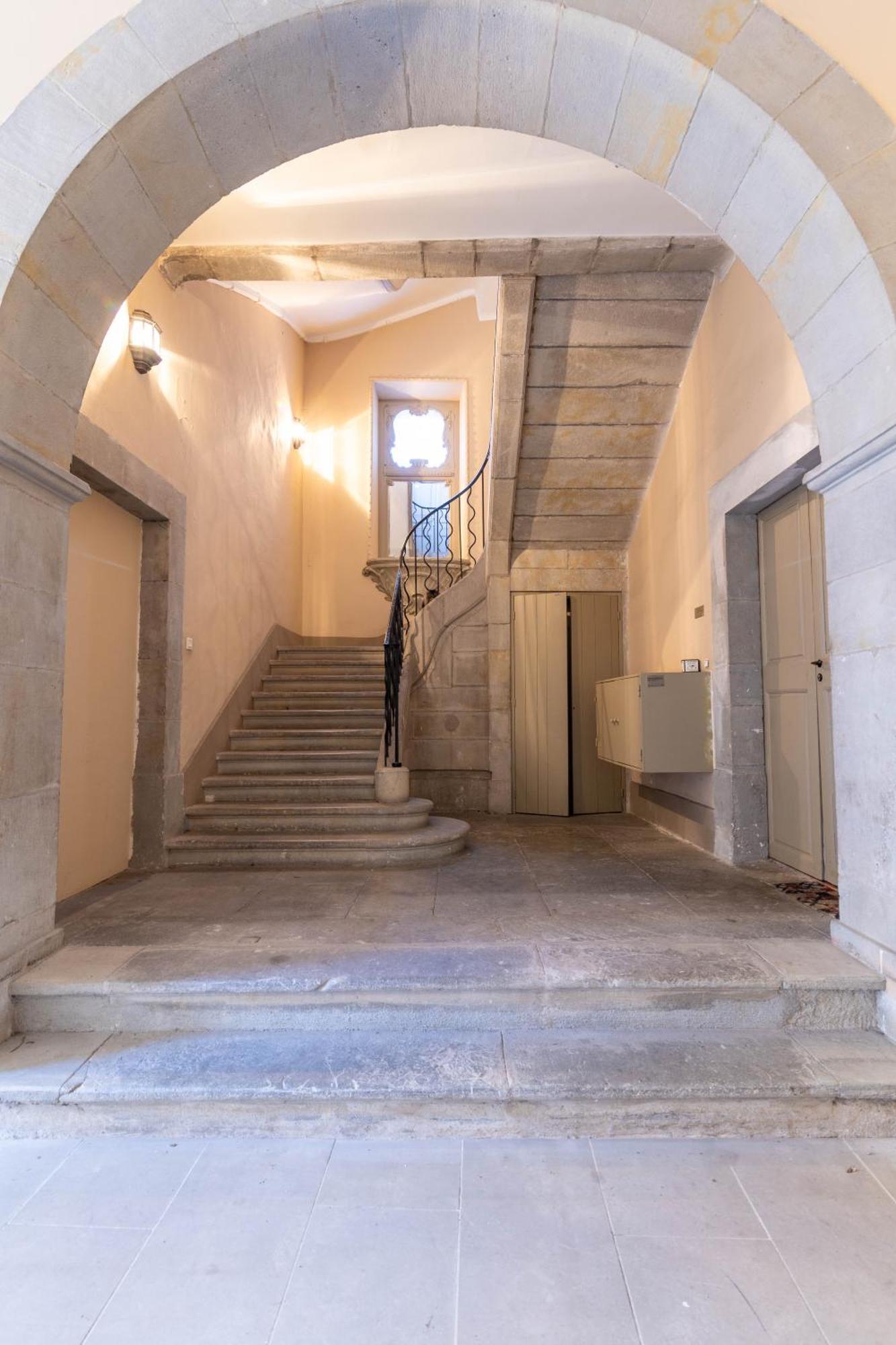 קרקסון Bel Appartement Avec Cour Au Coeur De La Bastide מראה חיצוני תמונה