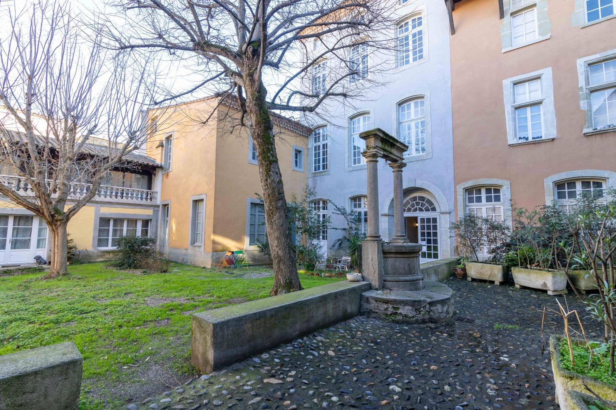 קרקסון Bel Appartement Avec Cour Au Coeur De La Bastide מראה חיצוני תמונה